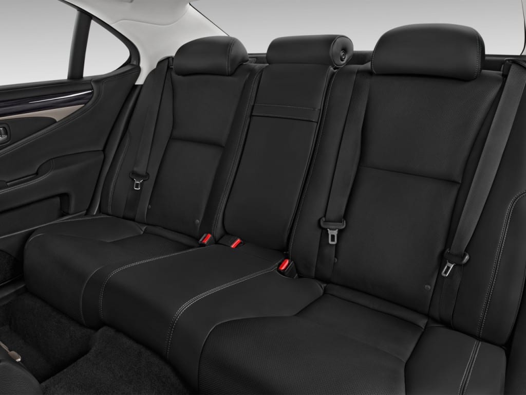 2016-lexus-ls-460-4-door-sedan-rwd-rear-seats_100535793_l